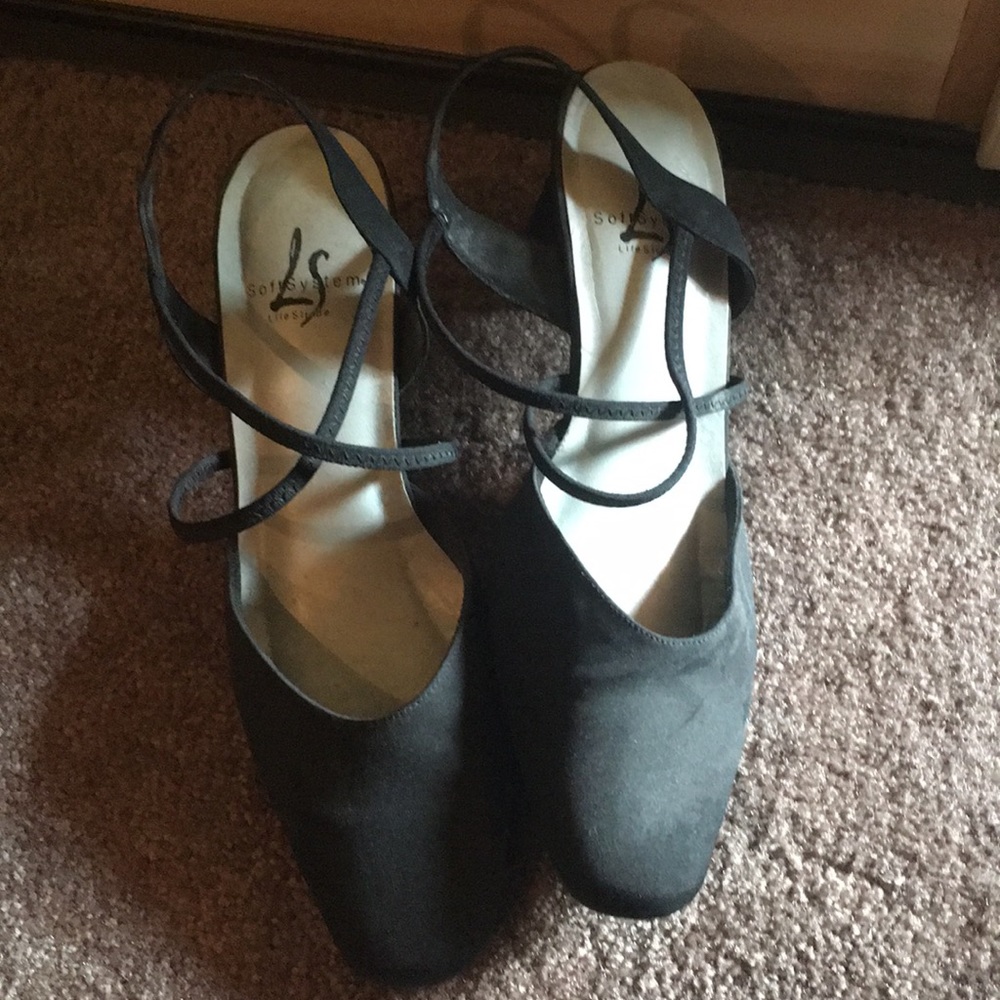 Black strappy heel sandals 🔴 5 for $15